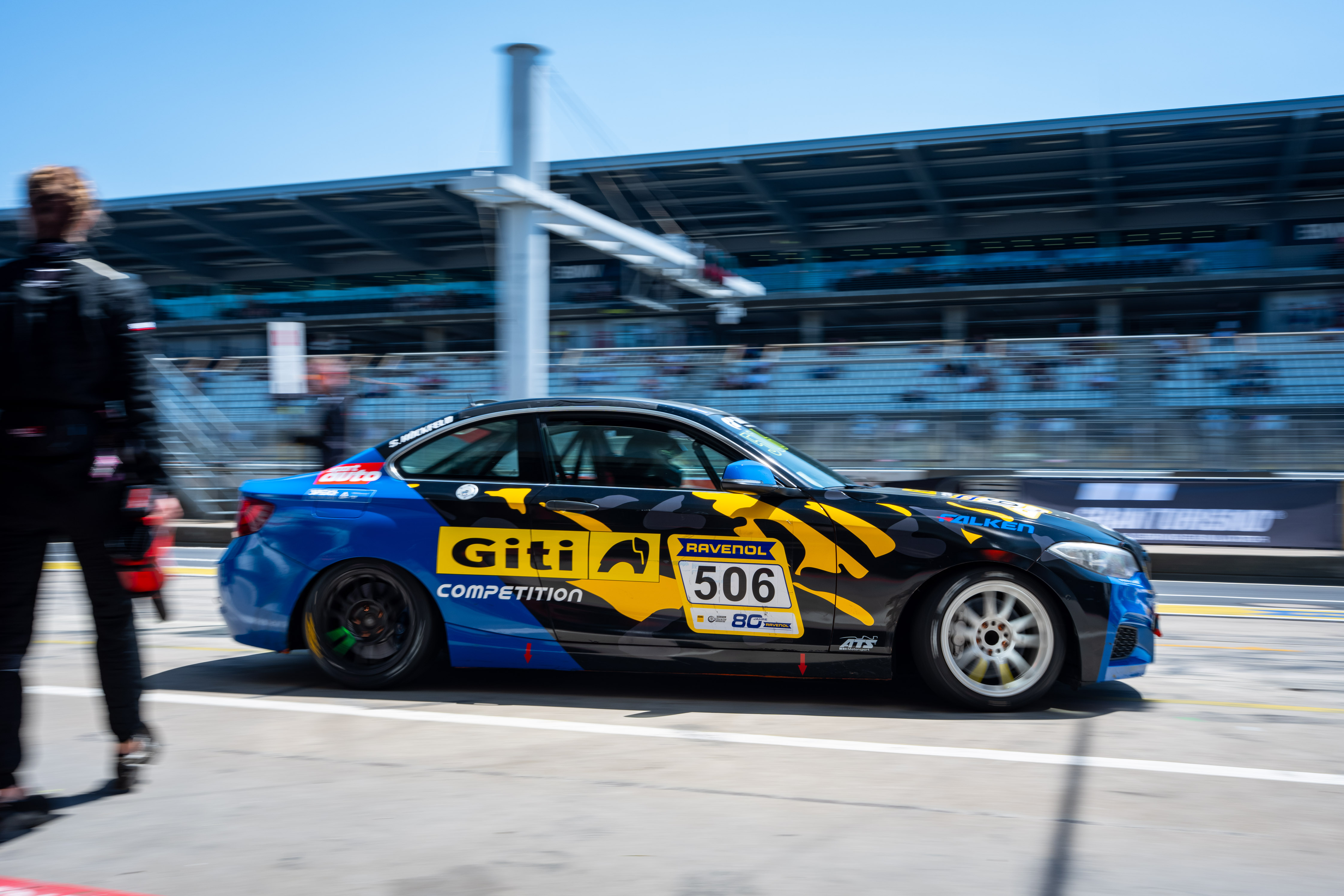 BMW 228i VT2 Racing