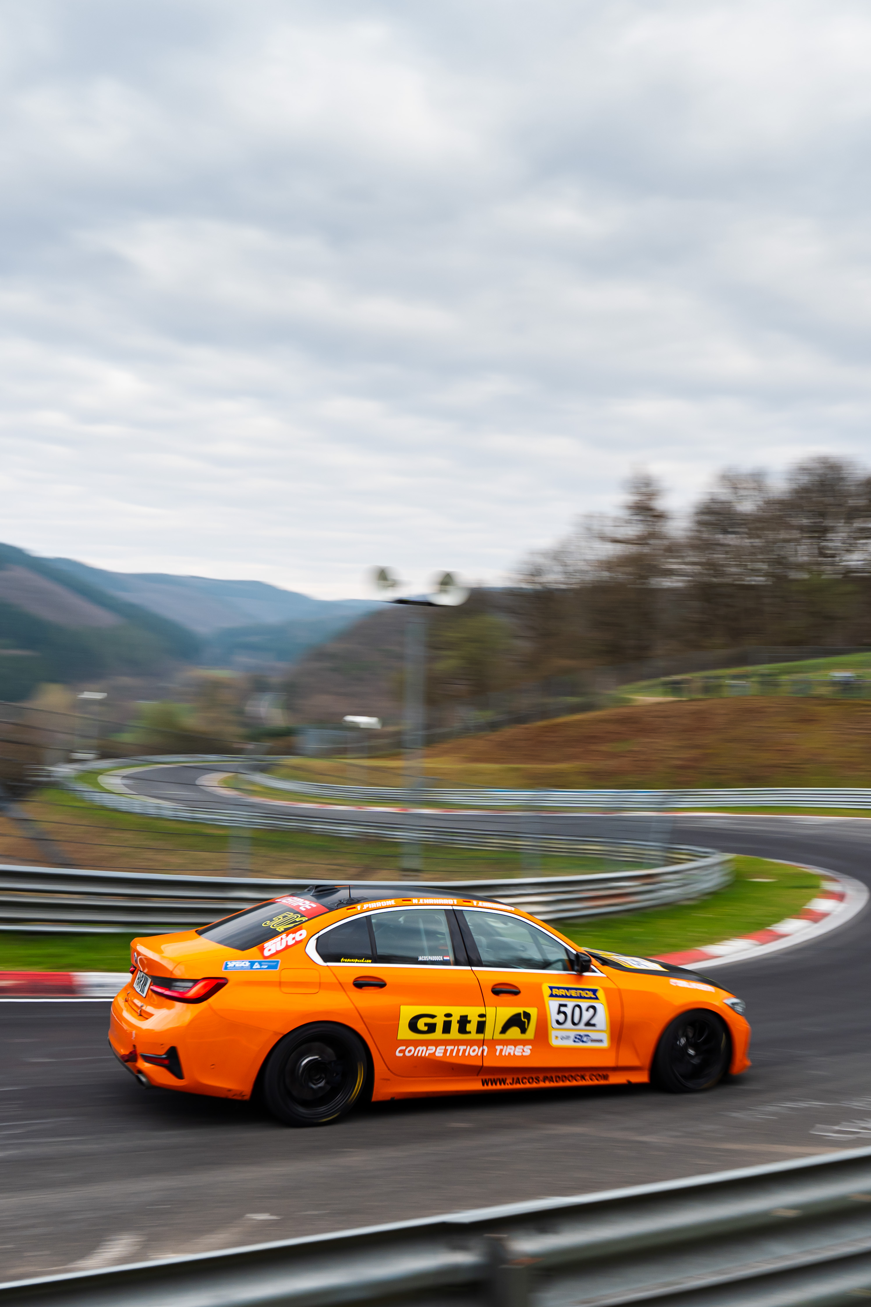 BMW 330i VT2 Racing